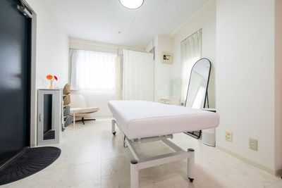 部屋全体 - レンタルサロンtreat立川５Ｆ店の室内の写真