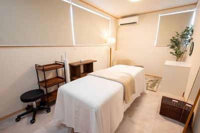 部屋全体 - レンタルサロンSHIFT元住吉ルームAの室内の写真