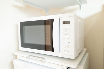 電子レンジ - レンタルサロンSHIFT元住吉ルームAの設備の写真