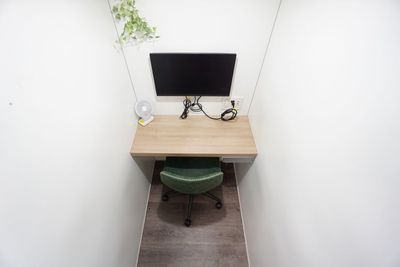 【BIZ DESK 新横浜】 BIZ DESK 新横浜No.1の室内の写真