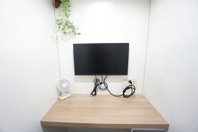 【BIZ DESK 新横浜】 BIZ DESK 新横浜No.1の室内の写真