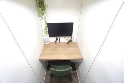 【BIZ DESK 新横浜】 BIZ DESK 新横浜No.2の室内の写真