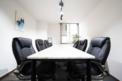 札幌駅徒歩2分🫑ペペローネ会議室🫑会議/面接/テレワーク 札幌駅徒歩2分｜🫑ペペローネ会議室🫑｜会議/面接/テレワークの室内の写真