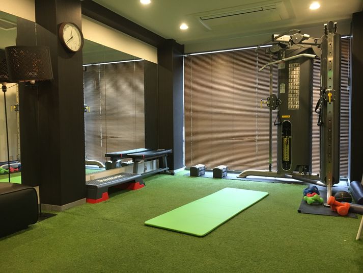 PREMIUM LIFE FITNESS東銀座店 レンタルスタジオ［2F］の室内の写真