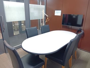【仙台駅西口徒歩2分】高速Wi-Fi・フリードリンク完備!スタッフ常駐で安心!ステージライン_会議室2 - シェアオフィス・コワーキングスペース ステージライン仙台駅前
