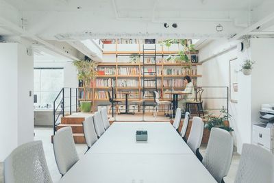 株式会社ロースター 2F オフィススタジオ (ムービー撮影)の室内の写真