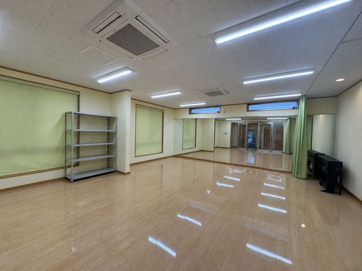 896_劇団東俳狭山スタジオの室内の写真