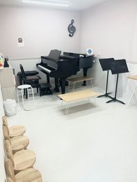 エトワ音楽スタジオ(エトワ音楽教室) エトワ音楽スタジオAルームの室内の写真
