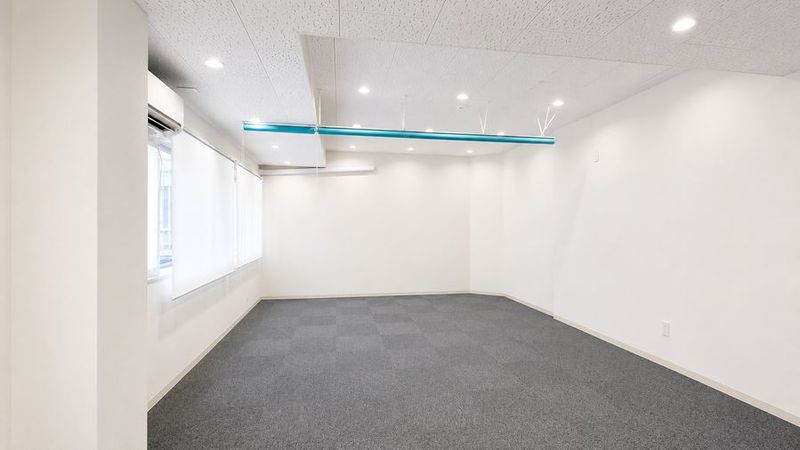 Noyura Space 平塚駅前店 【多目的貸し会議室】JR平塚駅 徒歩1分の室内の写真