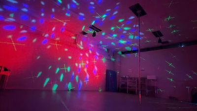 Dance Space cELの室内の写真