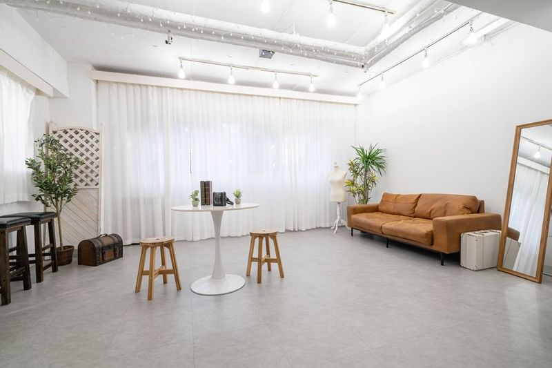 BR STUDIO SENZOKU - BR STUDIO SENZOKU