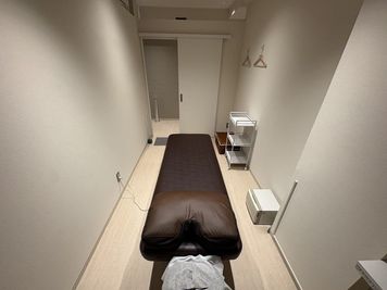 THE SALON by HOGUGU ROOM3の室内の写真