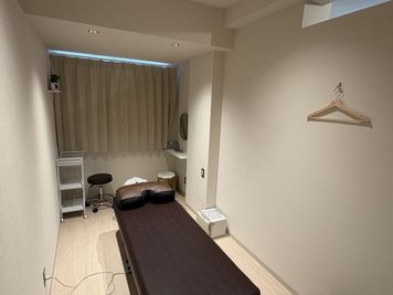 【ROOM2】麻布十番駅近!今話題の設備が充実したリラクゼーション特化のレンタルシェアサロン!受付スタッフ常駐 - THE SALON by HOGUGU