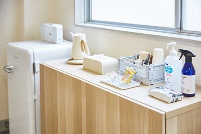 ミネラルウォーター、コーヒー、緑茶が無料！ - 1SBC　八王子会議室 貸会議室の設備の写真