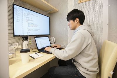 FEEEP下北沢駅前店 FEEEP下北沢駅前店｜定員1名完全個室｜部屋番号5(PS)の室内の写真
