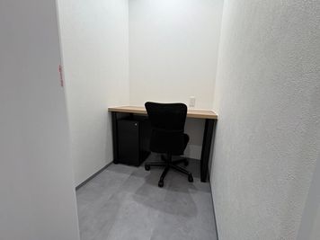 【元町・中華街駅徒歩1分】1名利用向け完全個室 No.9 - いいオフィス横浜元町 by a-cross元町