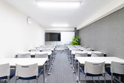 【札幌駅出口目の前！定員24名！】65型大型モニター・10Gbps光回線・WiFi全て無料！ふれあい貸し会議室 札幌No167 - ふれあい貸し会議室 札幌山京