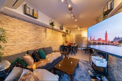 渋谷原宿 Lounge レンタルルーム　最大9名・大型TV・大人気ゲームの室内の写真