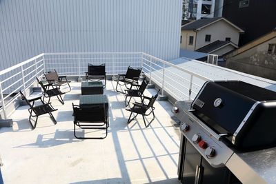 バルコニースペース。
こちらでBBQのご利用もいただけます。 - 719 CRAFT BEER　2階レンタルスペース【BBQ】 719CRAFTBEER 2階レンタルスペース 【BBQ利用も】の室内の写真