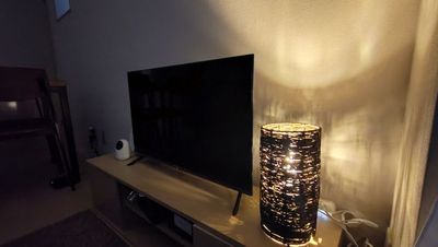 落ち着いた空間で映画等をご覧になることもできます - NEST　沼津西条町 NEST沼津西条町の室内の写真