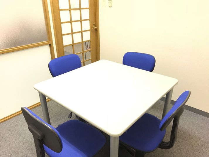 澤田聖徳ビル G会議室の室内の写真