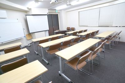 名古屋駅2分×30名×24時間利用可×wifi+有線LAN 他備品無料『名駅セミナーオフィス』ルームD - 名駅セミナーオフィス(ルームD & E & F)