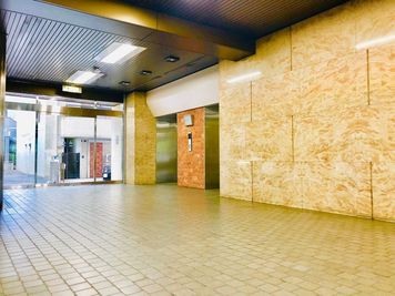 ビル1階エレベーター前 - オフィスパーク　名駅花車デザイン会議室 オフィスパーク　名駅花車デザイン会議室　906のその他の写真