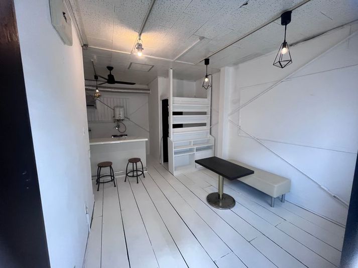 路面店のフリースペース - Gallery Lapis.