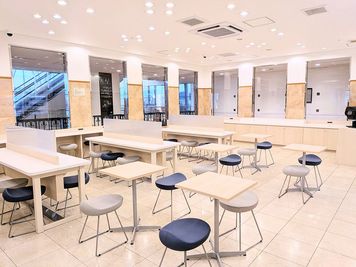 ロビー - 東横INN秋田駅東口 シングルの設備の写真