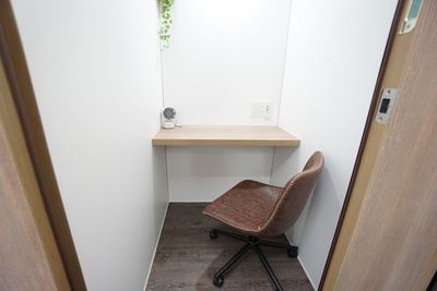 【TKPビズ BOX 新大阪カンファレンスセンター】 TKPビズ BOX 新大阪カンファレンスセンターNo.1の室内の写真