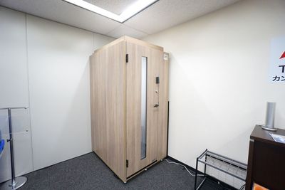 【TKPビズ BOX 新大阪カンファレンスセンター】 TKPビズ BOX 新大阪カンファレンスセンターNo.1の室内の写真
