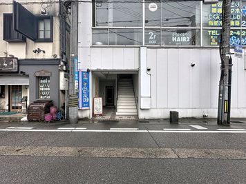 こちらの入り口となります。階段で4階まであがていただきます。 - KOYO桜町ビル KOYO桜町ビル　4階の外観の写真