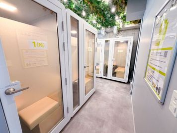 FEEEP下北沢駅前店 FEEEP下北沢駅前店｜定員1名完全個室｜部屋番号1(PS)の室内の写真