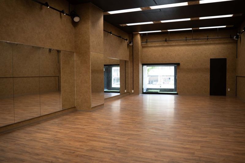 京都四条大宮付近65平米貸しスペース「ギャザーホール」 - レンタルスペース「ギャザーホール」メインスタジオ