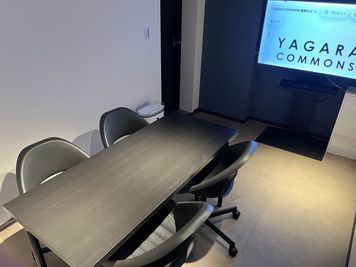 北巽駅徒歩5分・なんば15分|完全個室・防音ミーティングルーム|会議・Web会議・収録・楽器練習 - YAGARA COMMONS