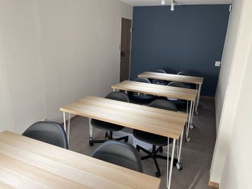 YAGARA COMMONS マルチミーティングルームの室内の写真