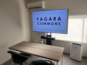 YAGARA COMMONS マルチミーティングルームの室内の写真