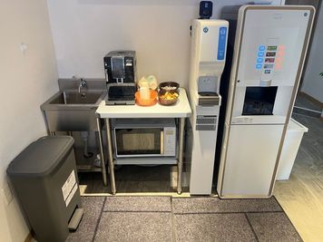 YAGARA COMMONS マルチミーティングルームの設備の写真