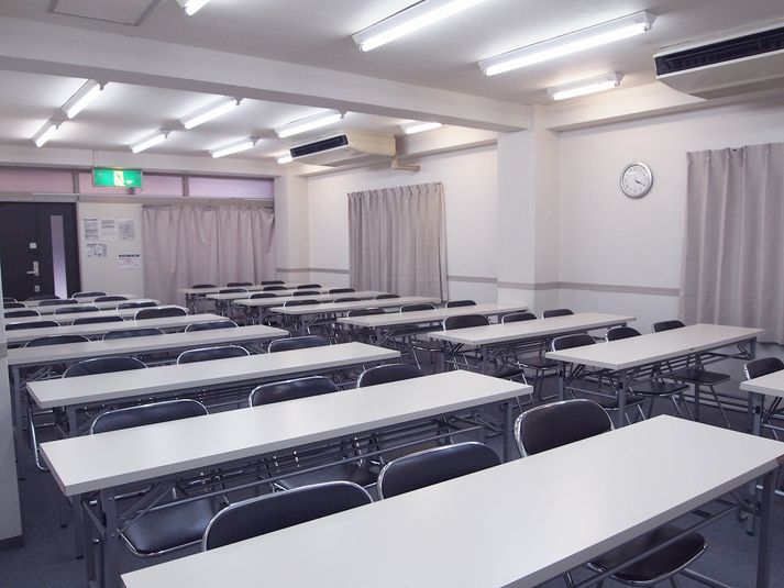 101会議室 - 貸教室・貸会議室 内海