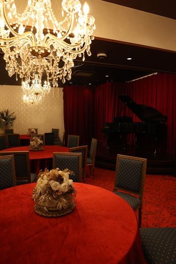 ピアノサロン・PIANOMA PIANOMAの室内の写真