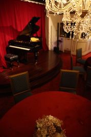 ピアノサロン・PIANOMA PIANOMAの室内の写真
