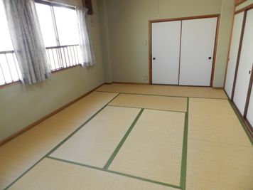 【駐車場あり】【駅から徒歩７分】和室１０畳！設備充実のレンタルスペース - 豊中レンタルスペース「Umidass」