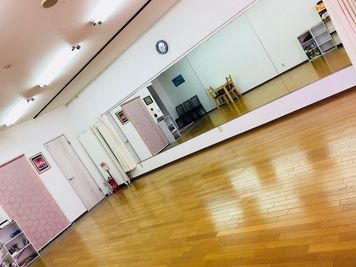 レッスン、ワークショップ、ヨガ、ダンス等大きな鏡のある広々多目的スペース - STUDIO　MOANA