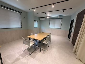 【100名限定！オープン価格】駅近｜会議・テレワーク・交流会に最適 - 交野市多目的スペース