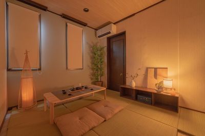 742_OsakaWanodeの室内の写真