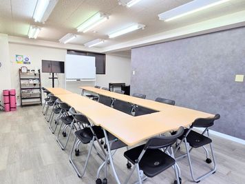 会議・打ち合わせに - Space AKARI板橋駅前店 レンタルスペース　Space AKARI 板橋駅前店の室内の写真