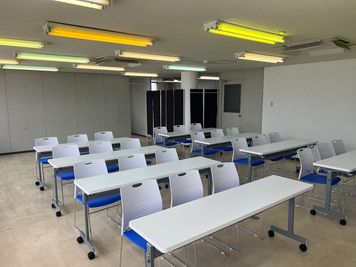 ワンダーフレンズ豊中庄内の室内の写真