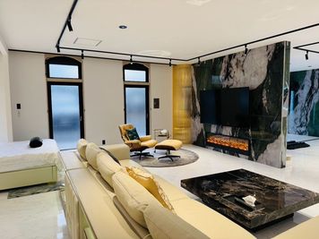 Grand Terrace 春日 超大型Luxury空間「GRAND TERRACE」 の室内の写真