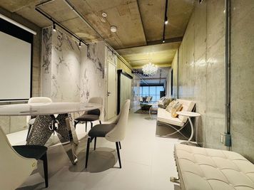 Luxury Sweet HAKATA 駅チカ×80㎡ 大人のLuxury空間 LSHakata 2Aの室内の写真