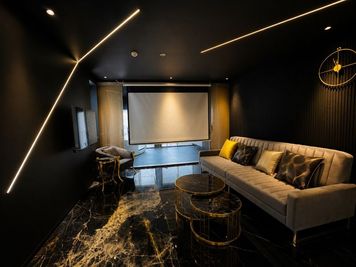 Luxury Sweet HAKATA 駅チカ×80㎡ 大人のLuxury空間 LSHakata 6Bの室内の写真
